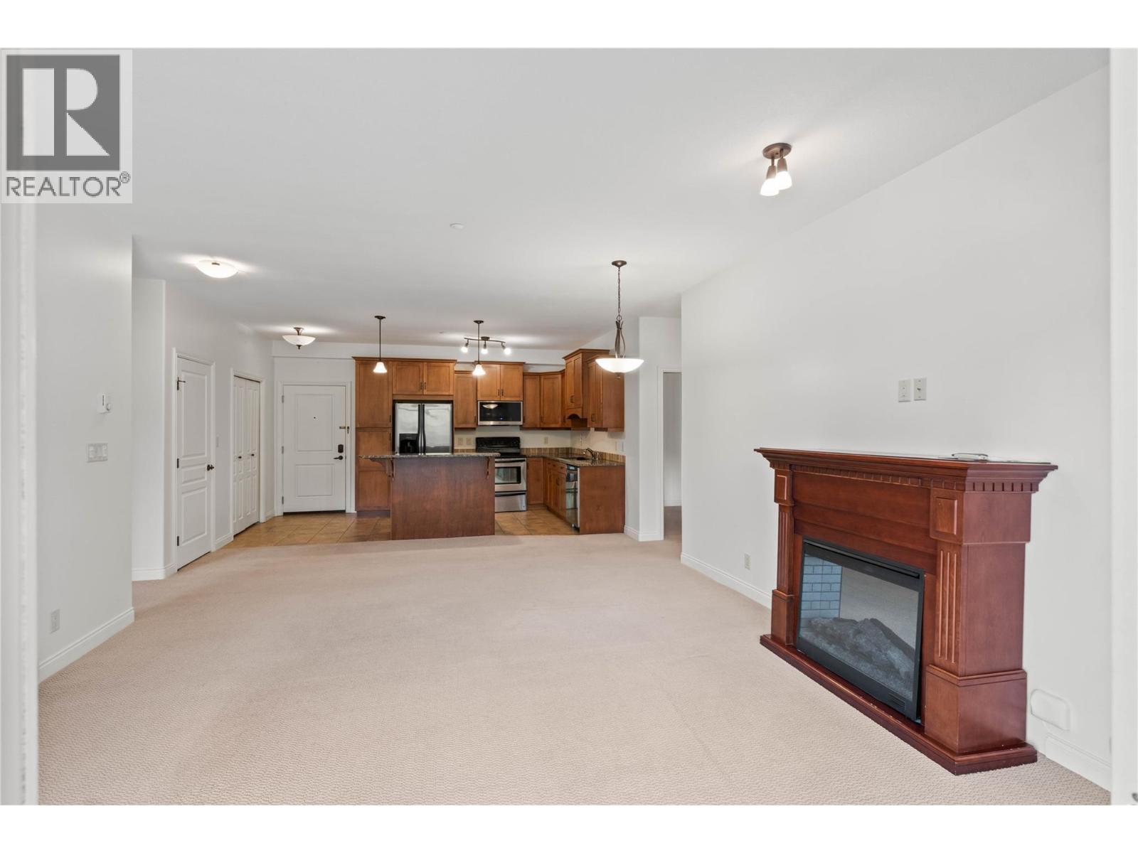1390 Hillside Drive Unit# 207, Kamloops, British Columbia  V2E 0A6 - Photo 14 - 10401593