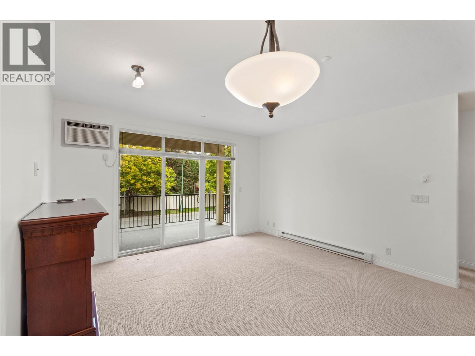1390 Hillside Drive Unit# 207, Kamloops, British Columbia  V2E 0A6 - Photo 13 - 10401593