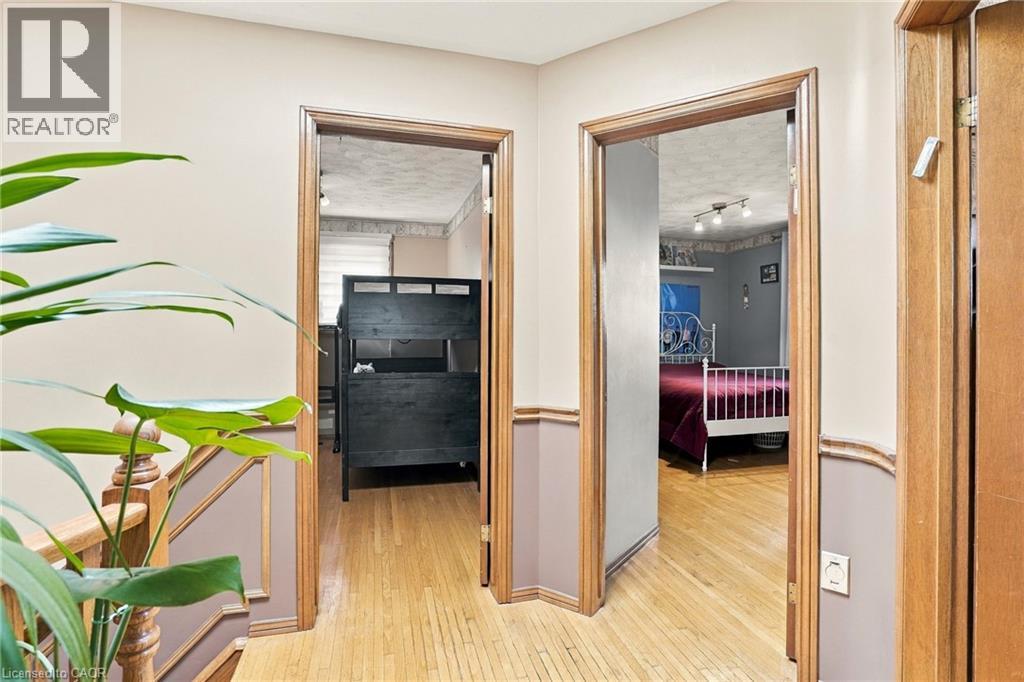 42 Lasila Court, Hamilton, Ontario  L9C 7B6 - Photo 27 - 40864763