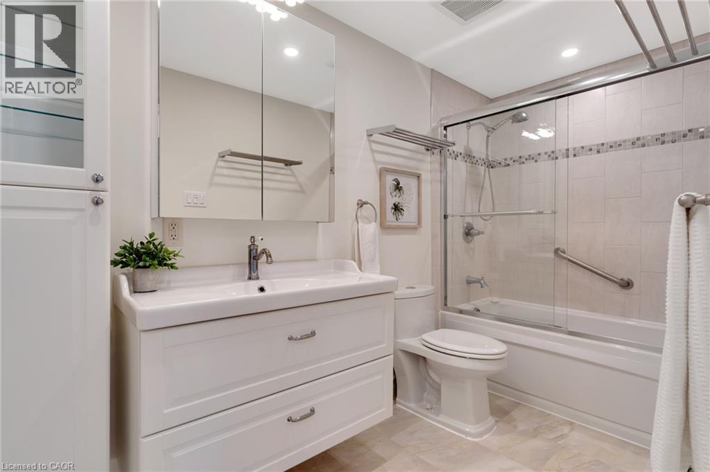 375 Holiday Inn Drive Unit# 28, Cambridge, Ontario  N3C 3P6 - Photo 27 - 40865203