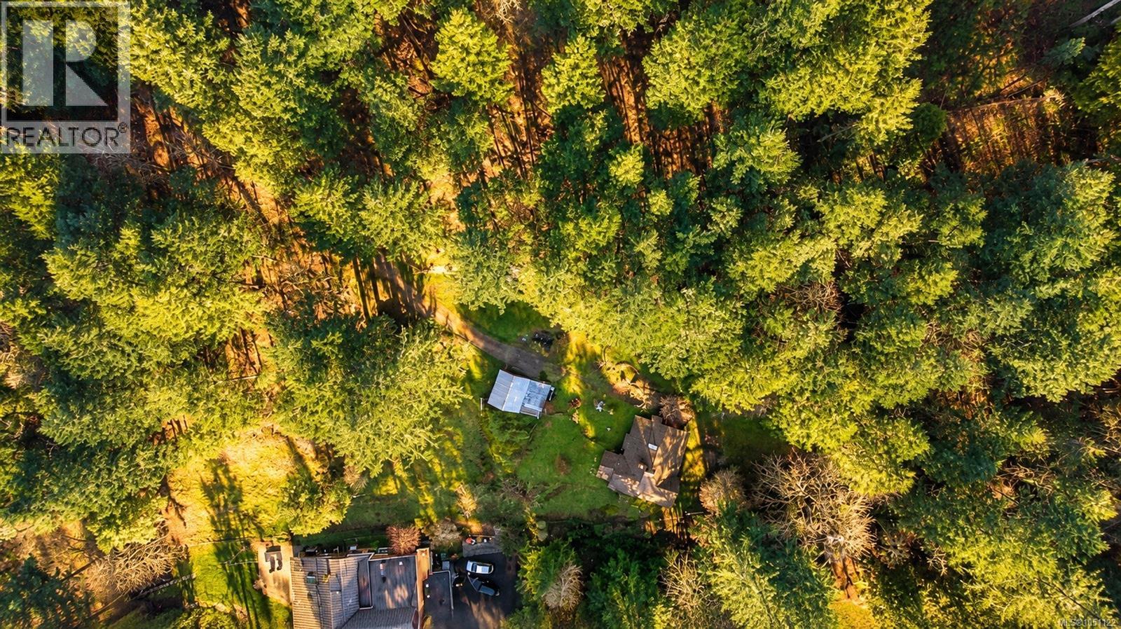 1183 Hillgrove Rd