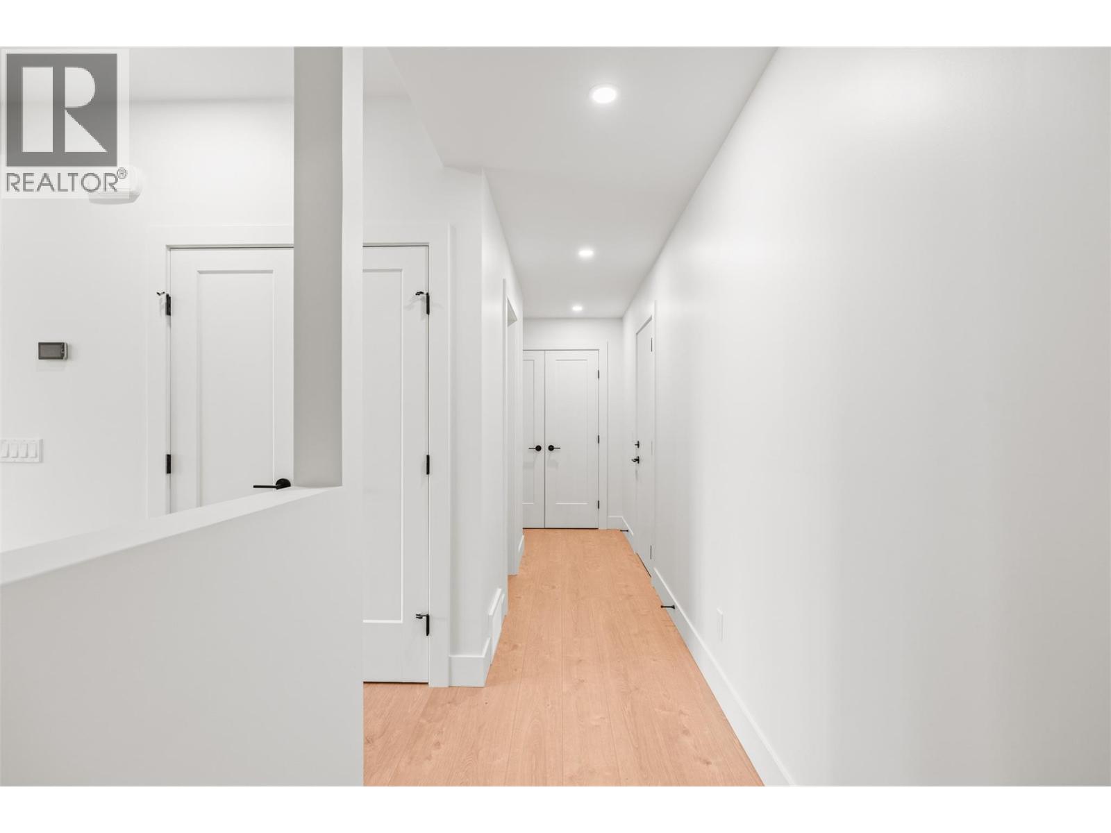 2467 Bradley Drive Unit# 101