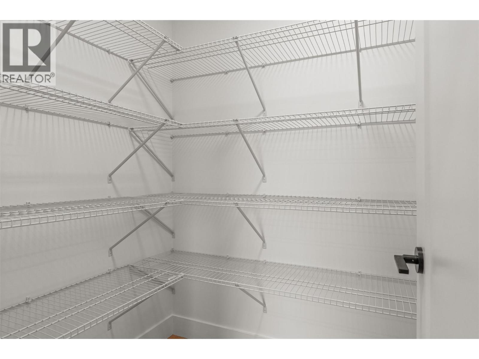 2467 Bradley Drive Unit# 101