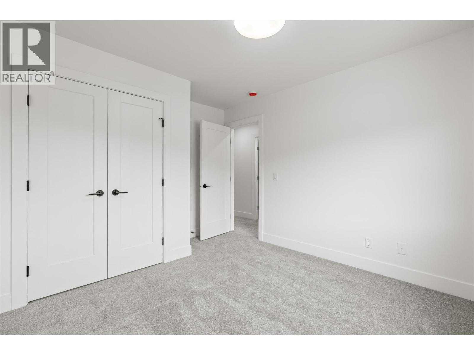 2467 Bradley Drive Unit# 101