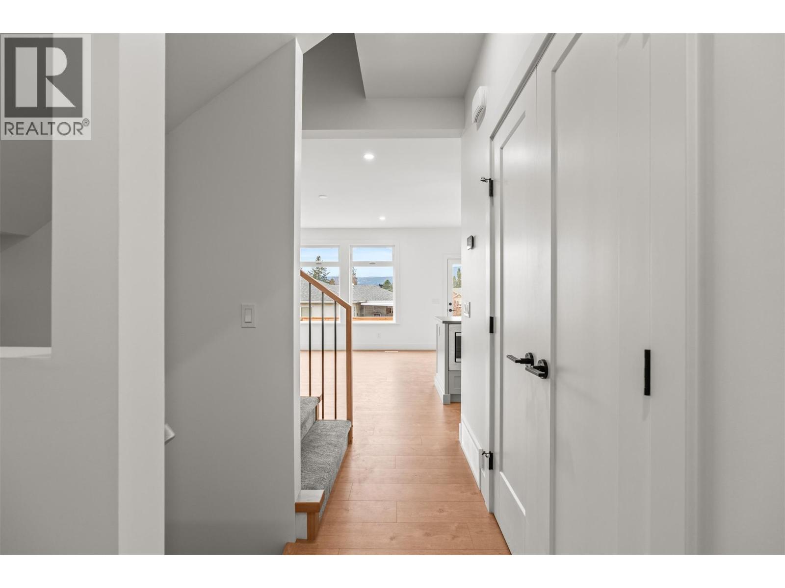 2467 Bradley Drive Unit# 101