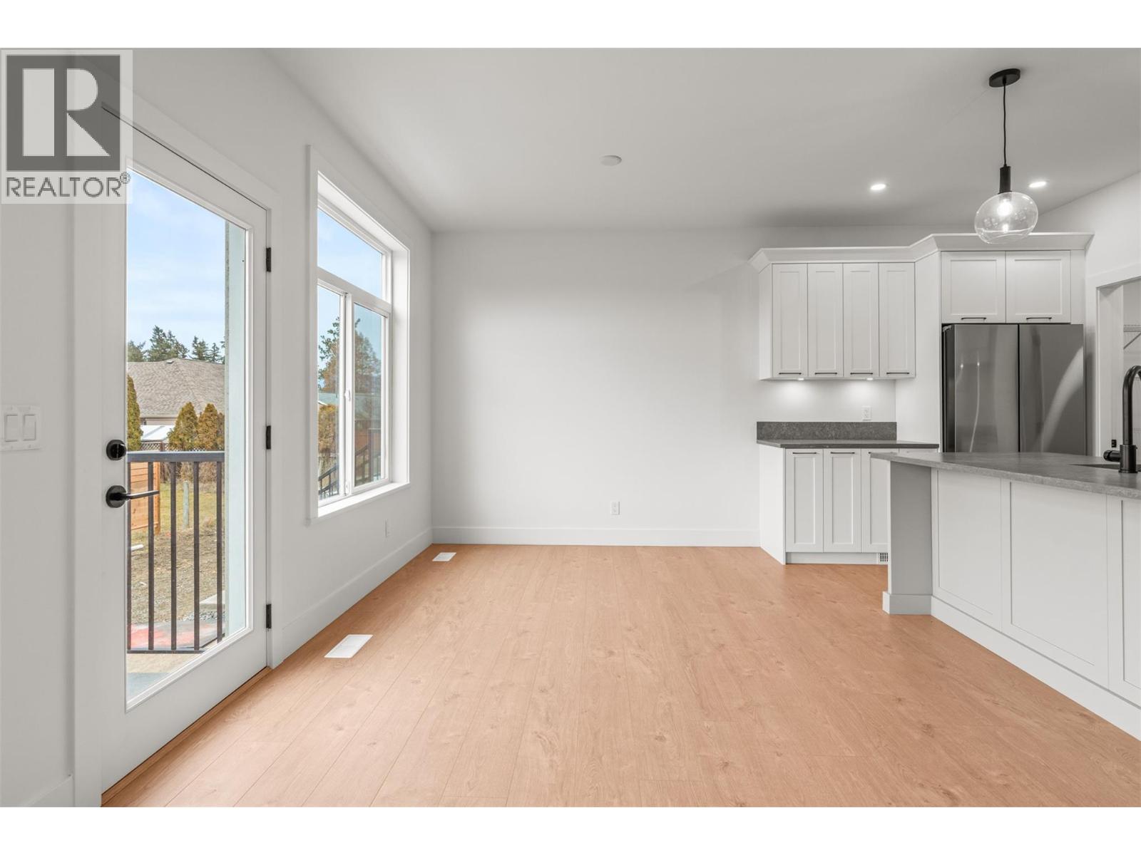 2467 Bradley Drive Unit# 101