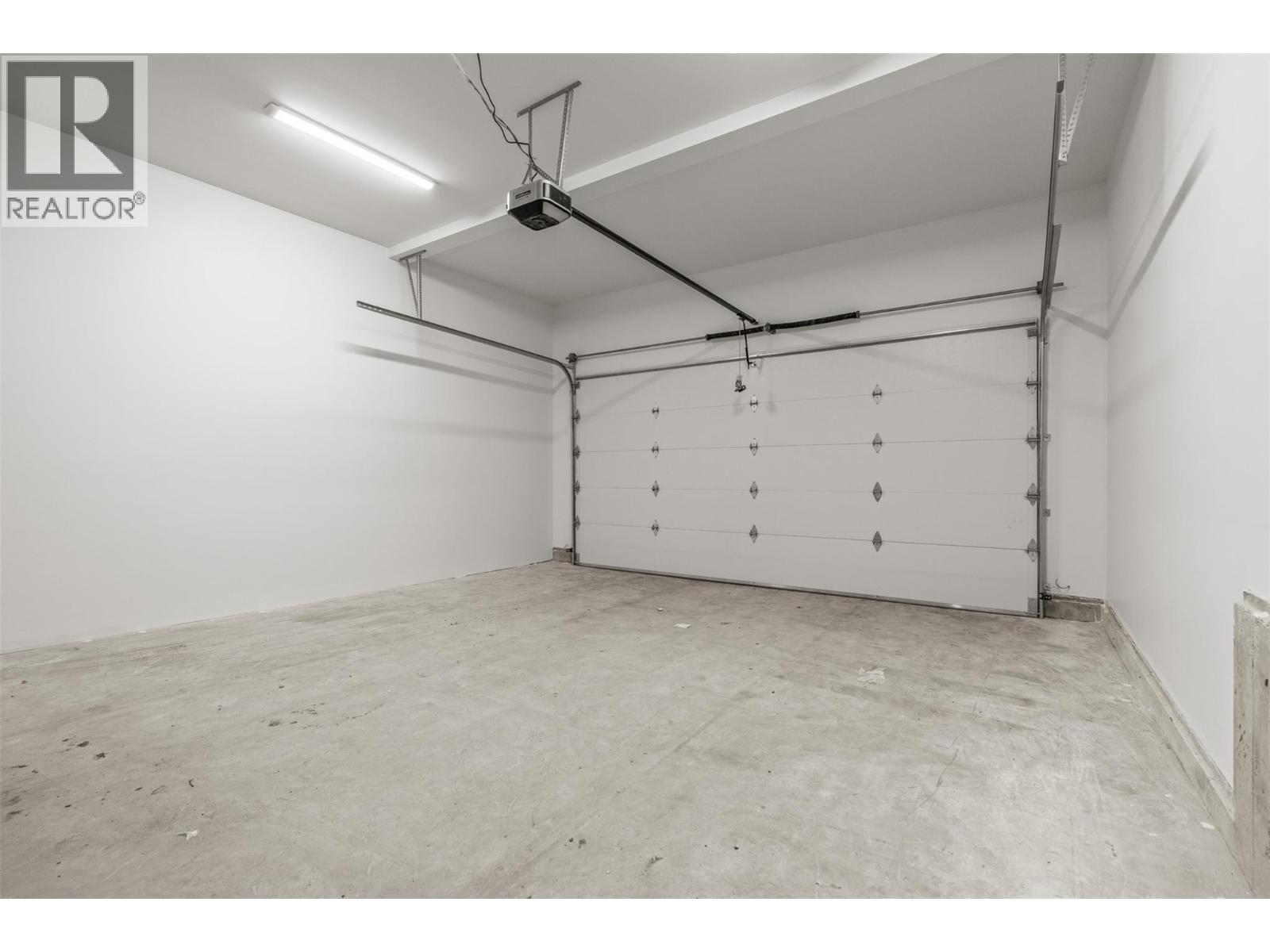 2467 Bradley Drive Unit# 101