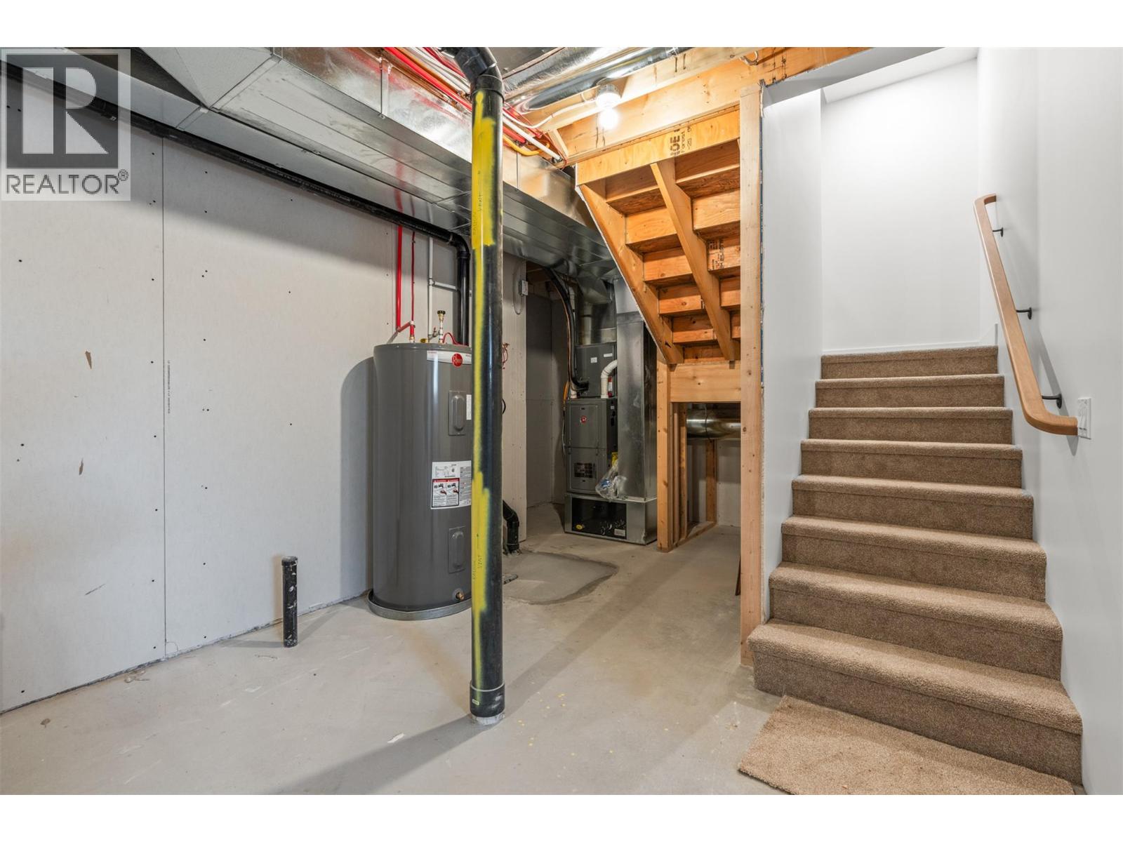 2467 Bradley Drive Unit# 101