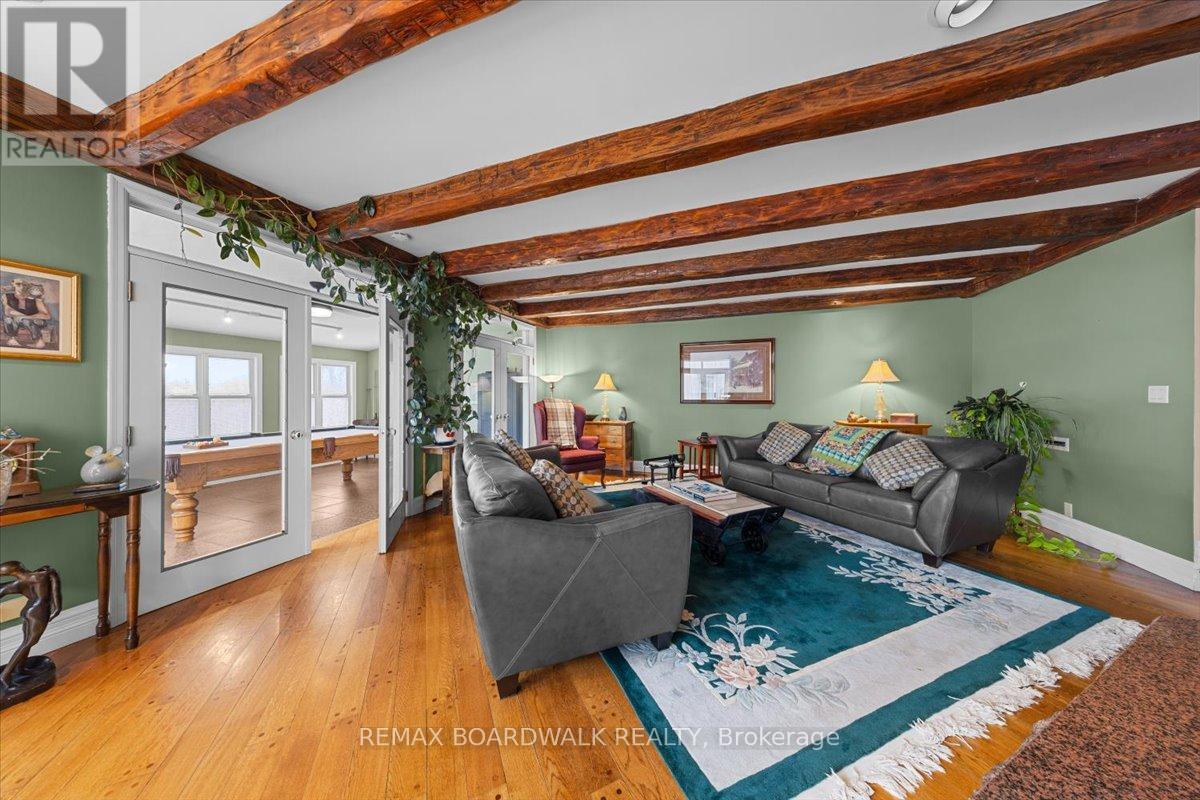 2464 Scrivens Drive, Ottawa, Ontario K0A 2P0 - Photo 5 - X13841490