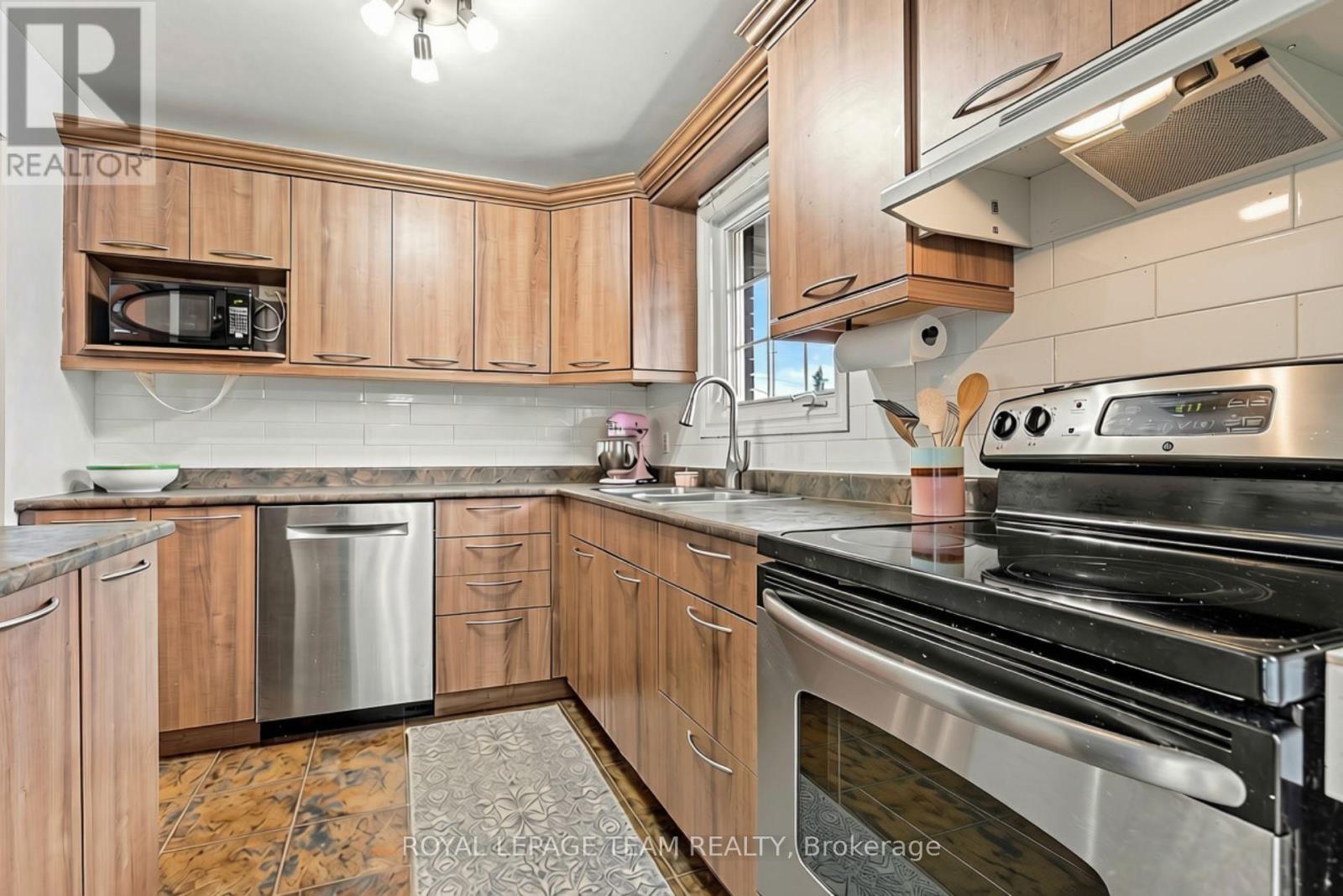 455 Kintyre Private, Ottawa, Ontario  K2C 3M9 - Photo 11 - X13841498