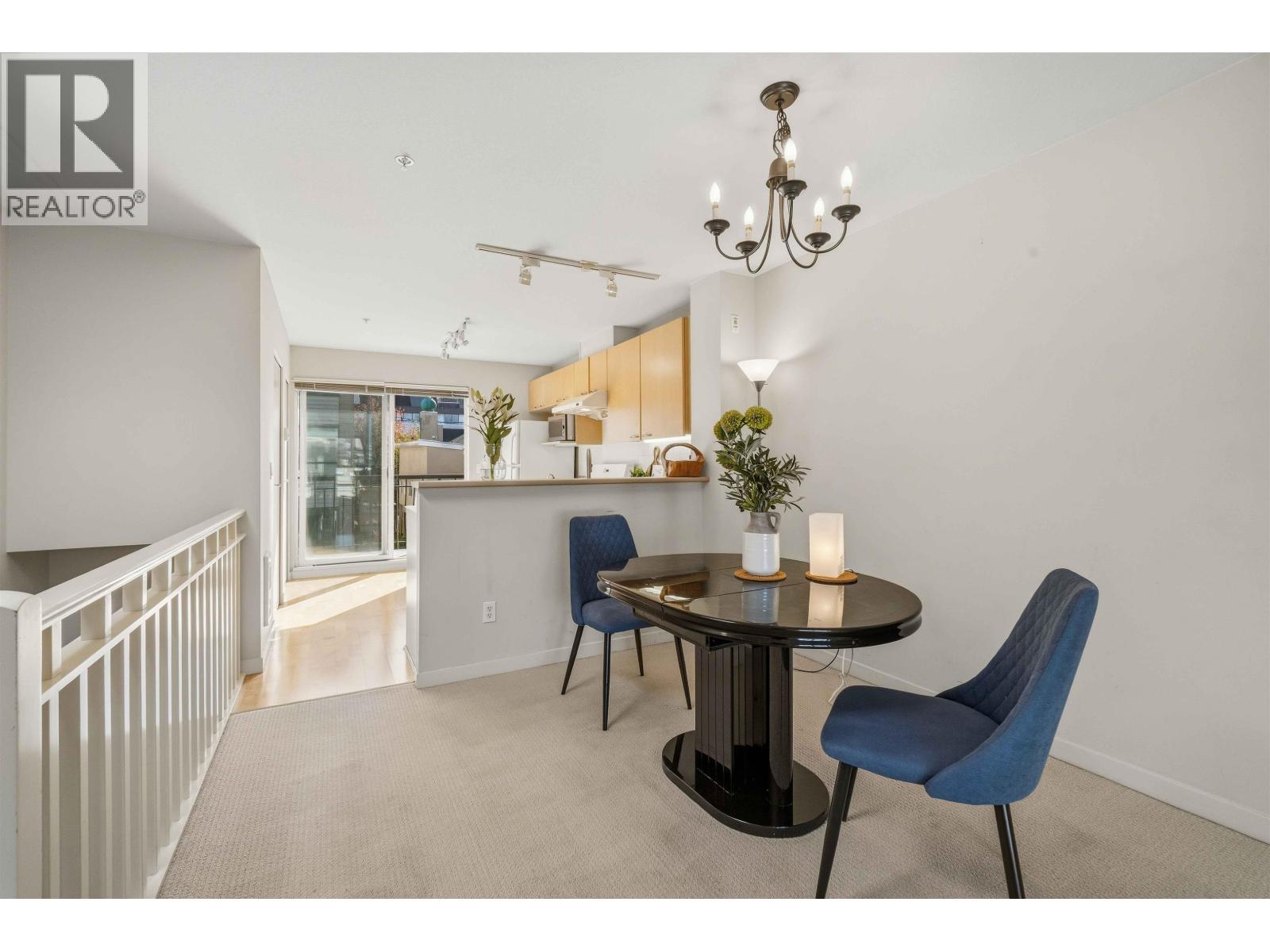 319 678 W 7th Avenue, Vancouver, British Columbia  V5Z 1B5 - Photo 10 - R3170717