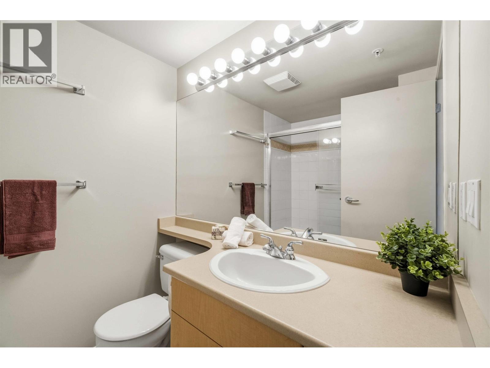 319 678 W 7th Avenue, Vancouver, British Columbia  V5Z 1B5 - Photo 19 - R3170717