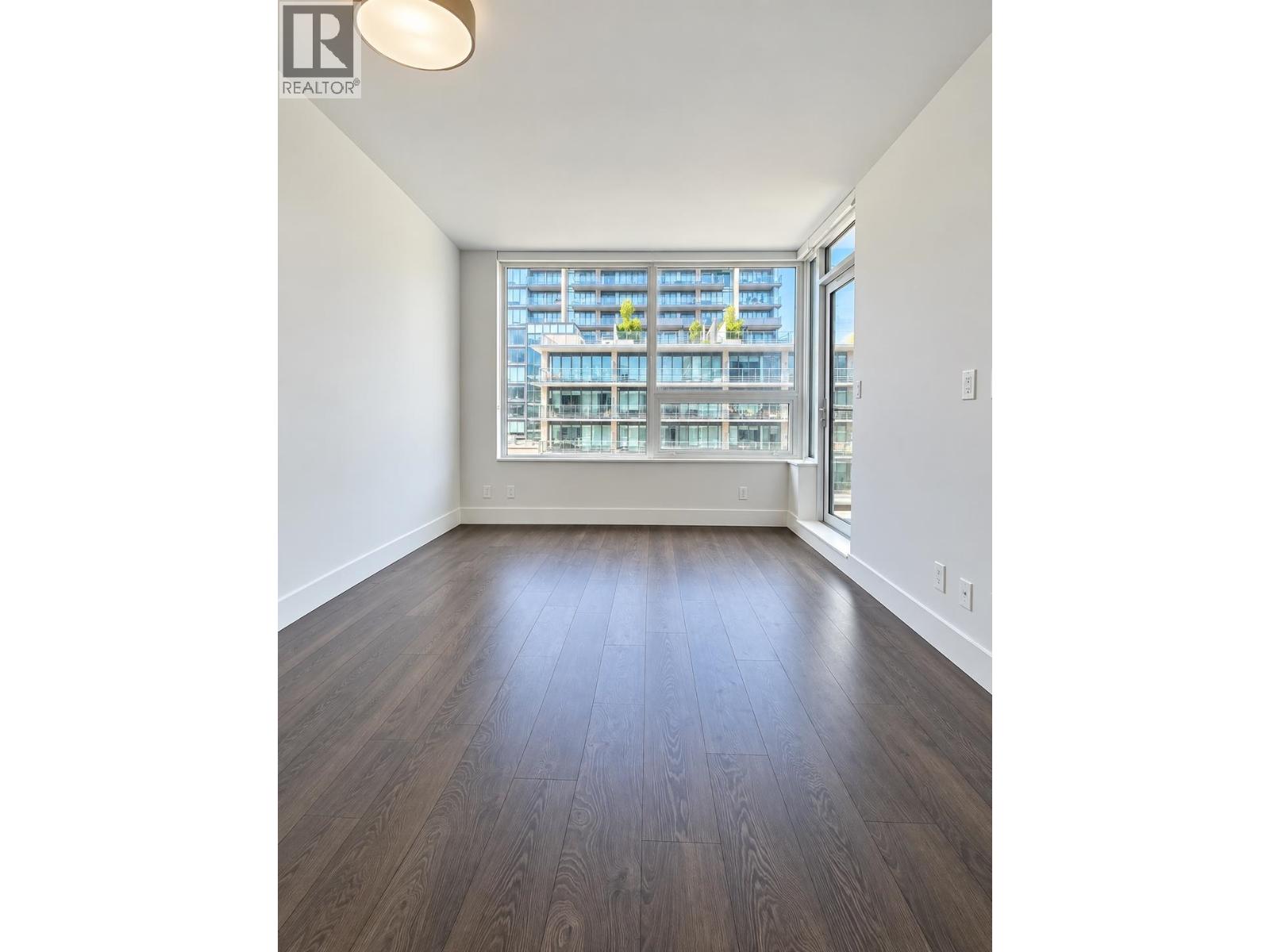 513 6900 PEARSON WAY