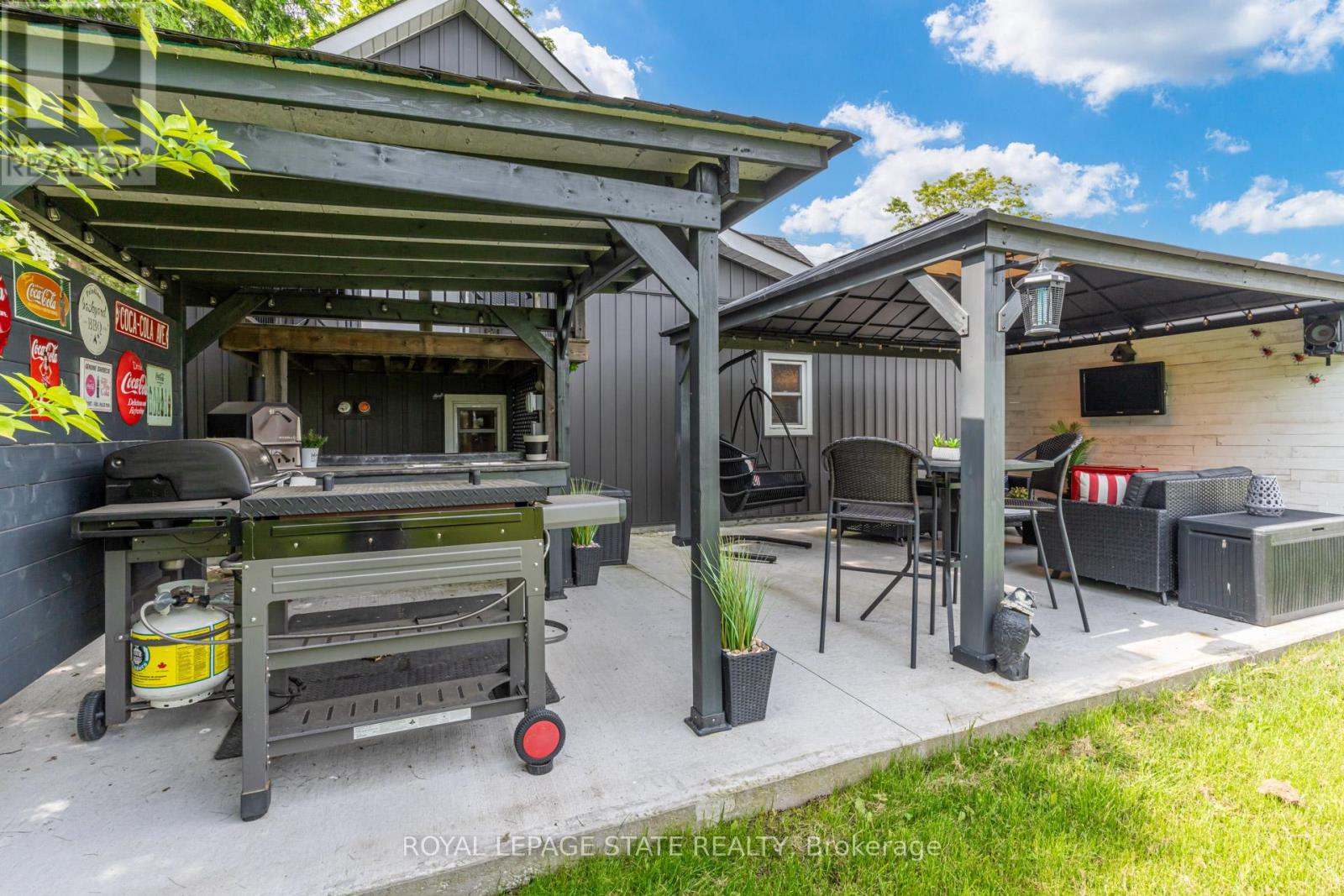 9056 Airport Road, Hamilton, Ontario  L0R 1W0 - Photo 37 - X13546012
