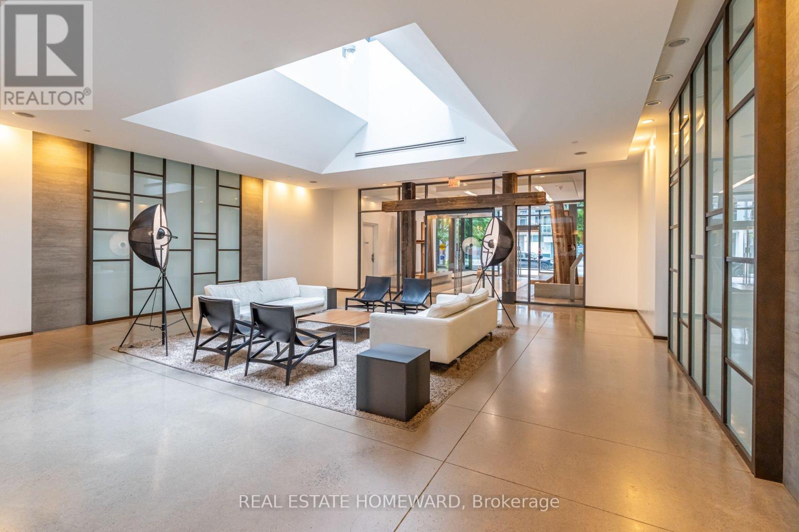 515 - 1030 King Street W, Toronto, Ontario  M6K 3N3 - Photo 2 - C13841446