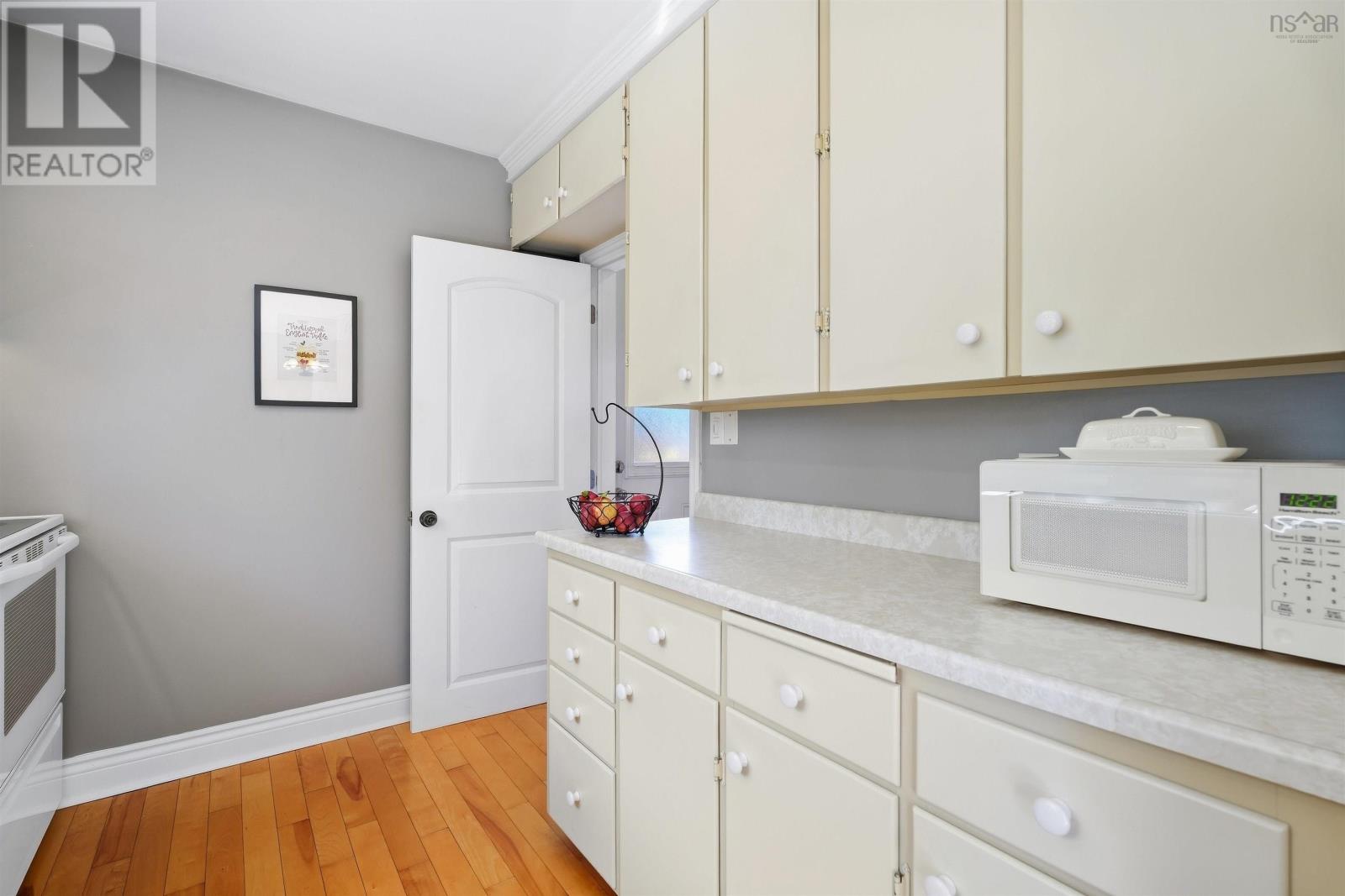 13 Elizabeth Street, Dartmouth, Nova Scotia  B2W 2T4 - Photo 15 - 202624614