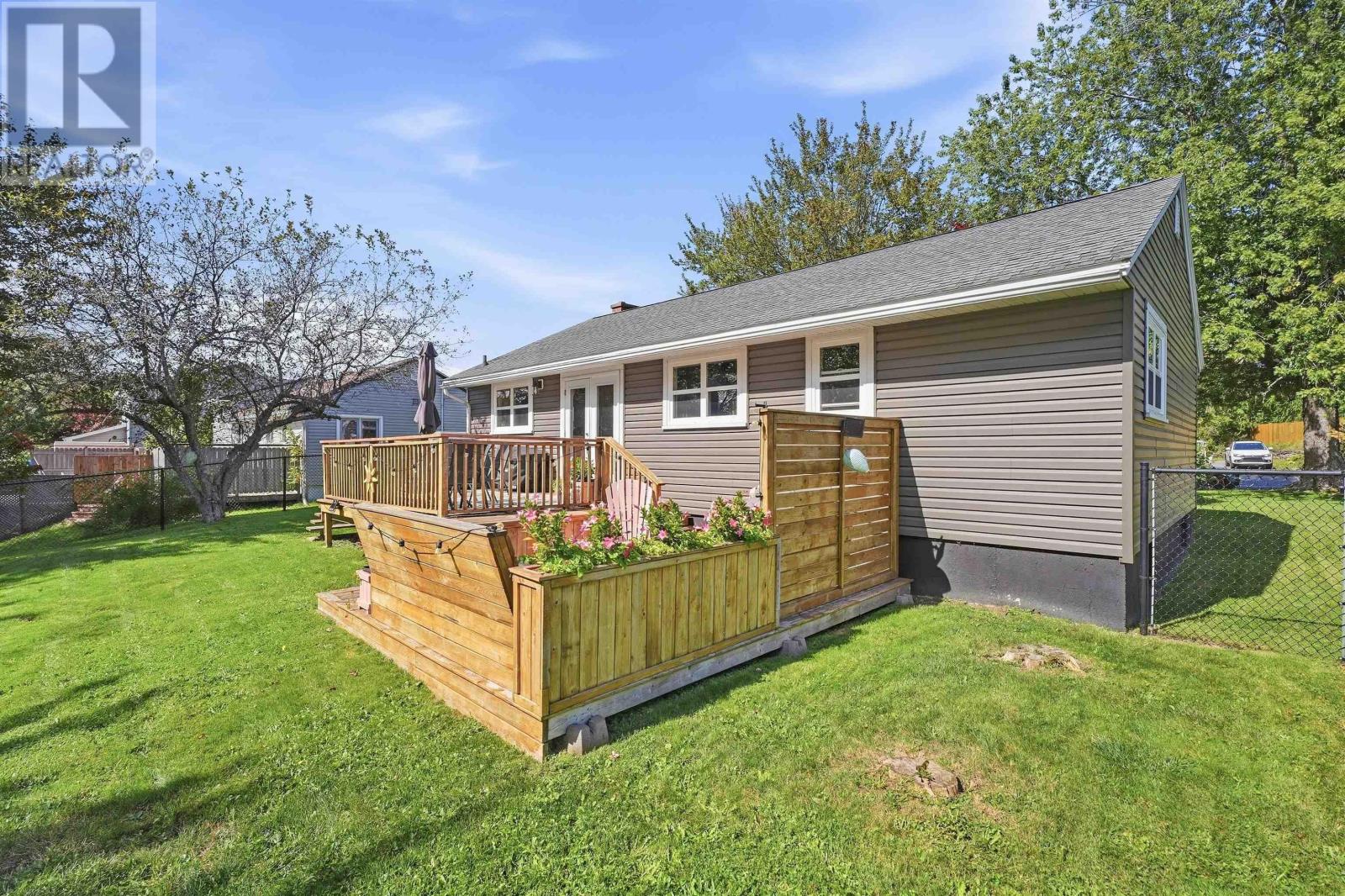13 Elizabeth Street, Dartmouth, Nova Scotia  B2W 2T4 - Photo 41 - 202624614