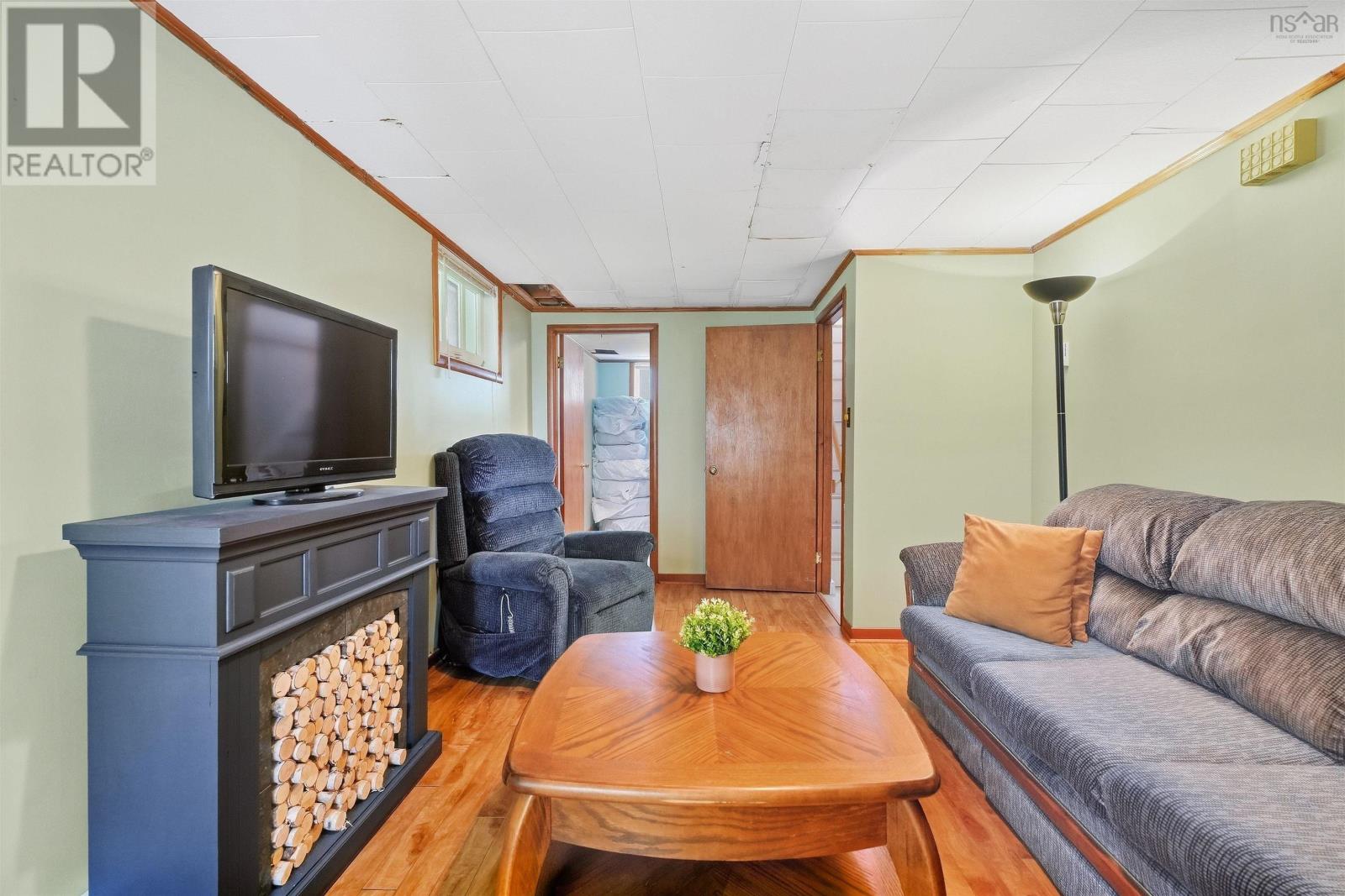 13 Elizabeth Street, Dartmouth, Nova Scotia  B2W 2T4 - Photo 33 - 202624614