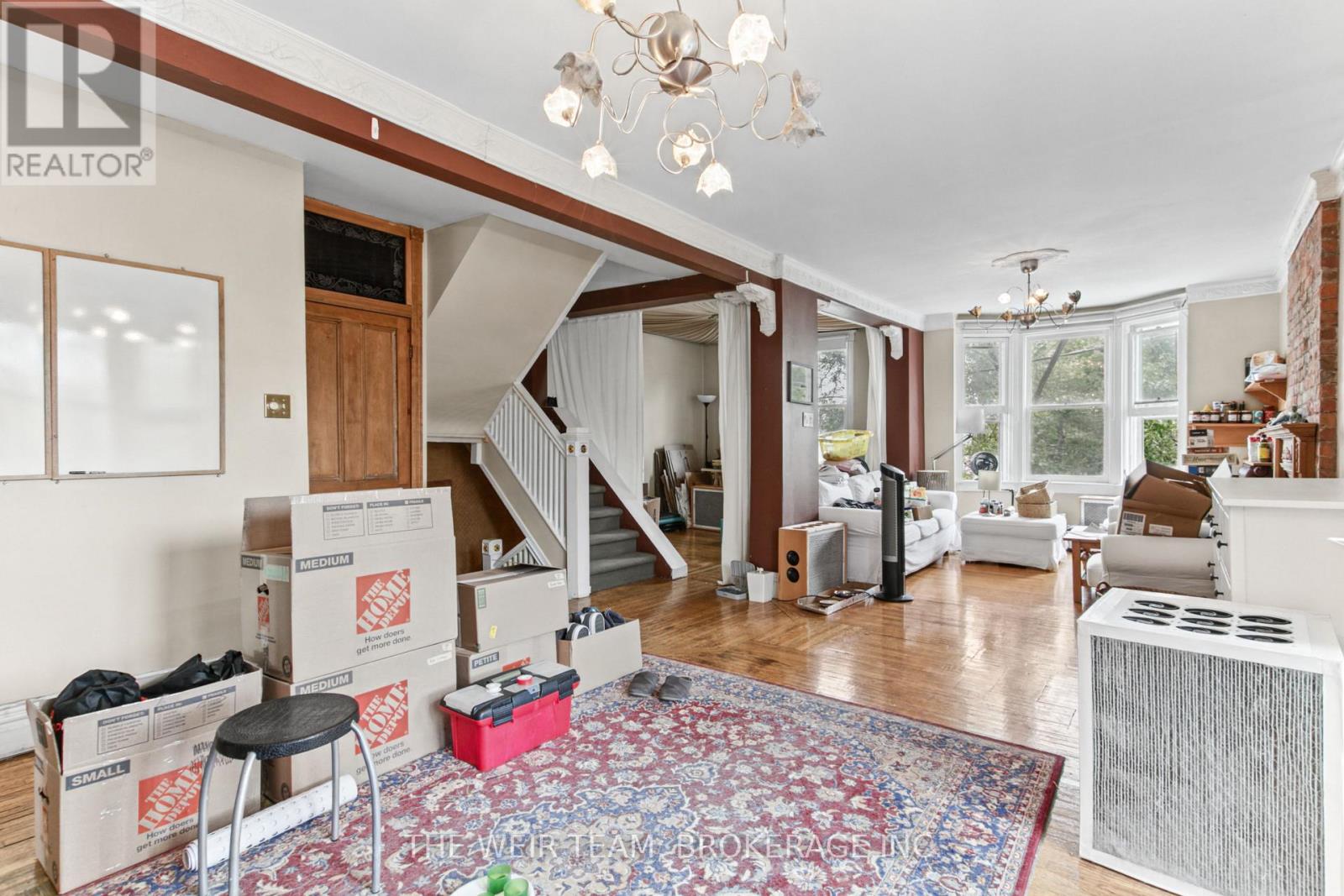 219 Withrow Avenue, Toronto, Ontario  M4K 1E2 - Photo 4 - E13841448