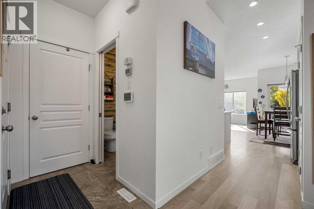 203 Mahogany Grove SE