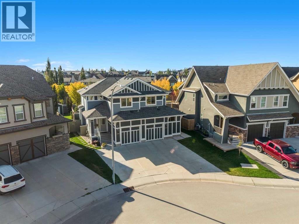203 Mahogany Grove SE