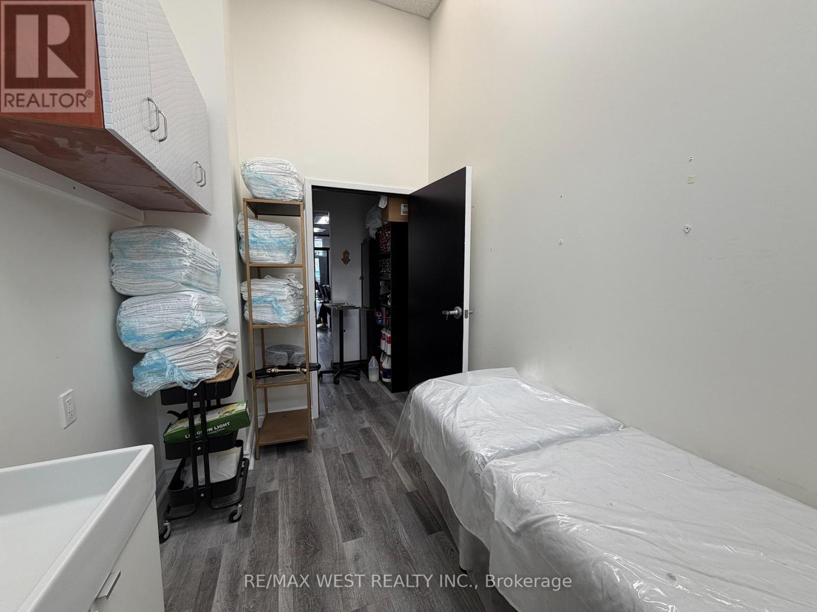 6 - 8707 Dufferin Street, Vaughan, Ontario  L4J 0A2 - Photo 9 - N13841466