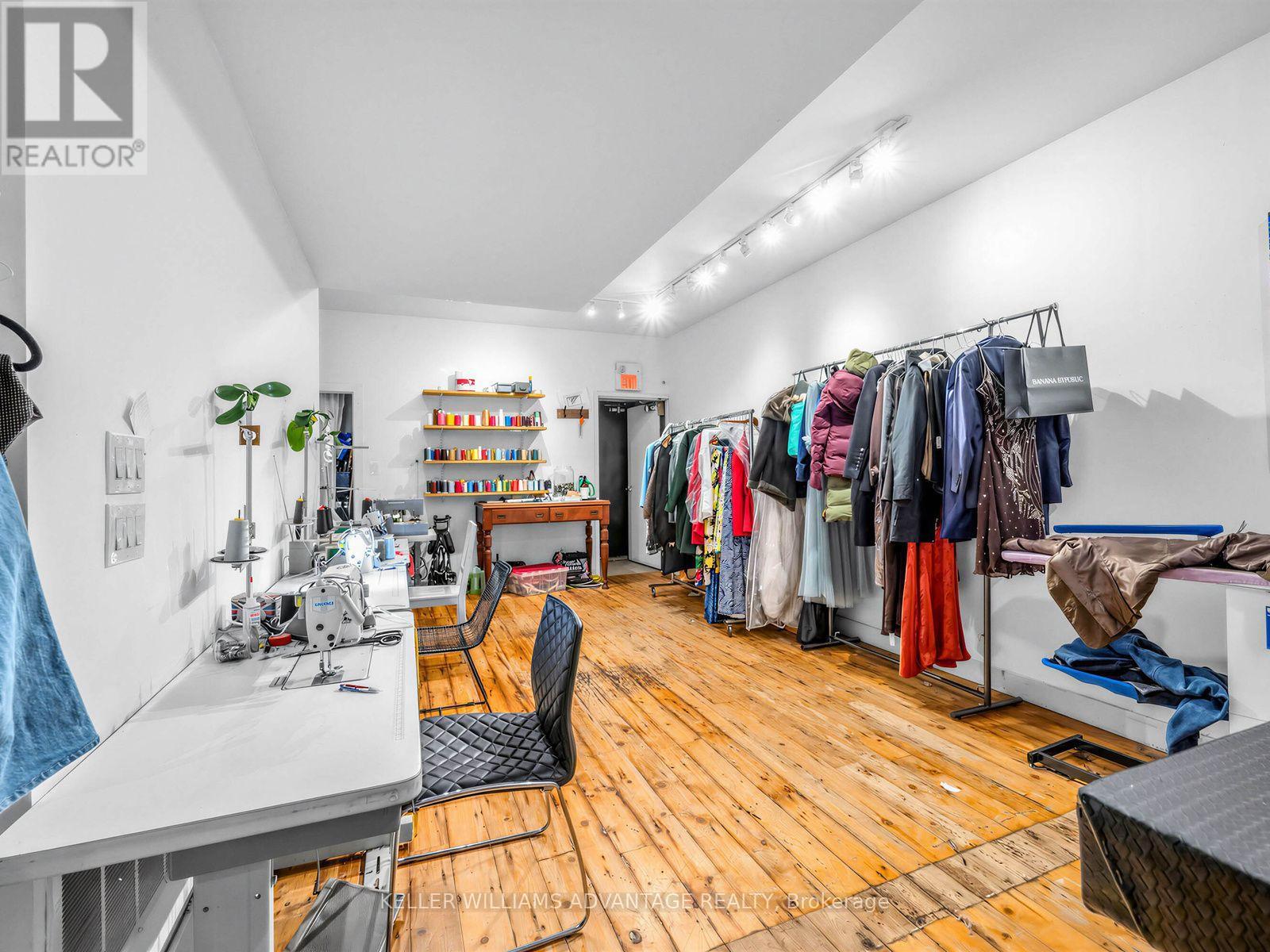 253 Broadview Avenue, Toronto, Ontario  M4M 2G6 - Photo 8 - E13840644