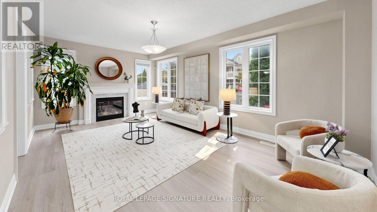 1 Capogna Street, Markham, Ontario  L6B 0H5 - Photo 3 - N13841150