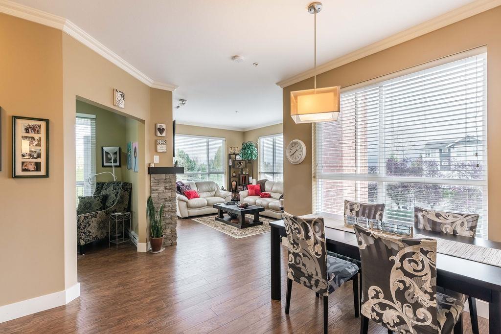 203 3192 GLADWIN ROAD