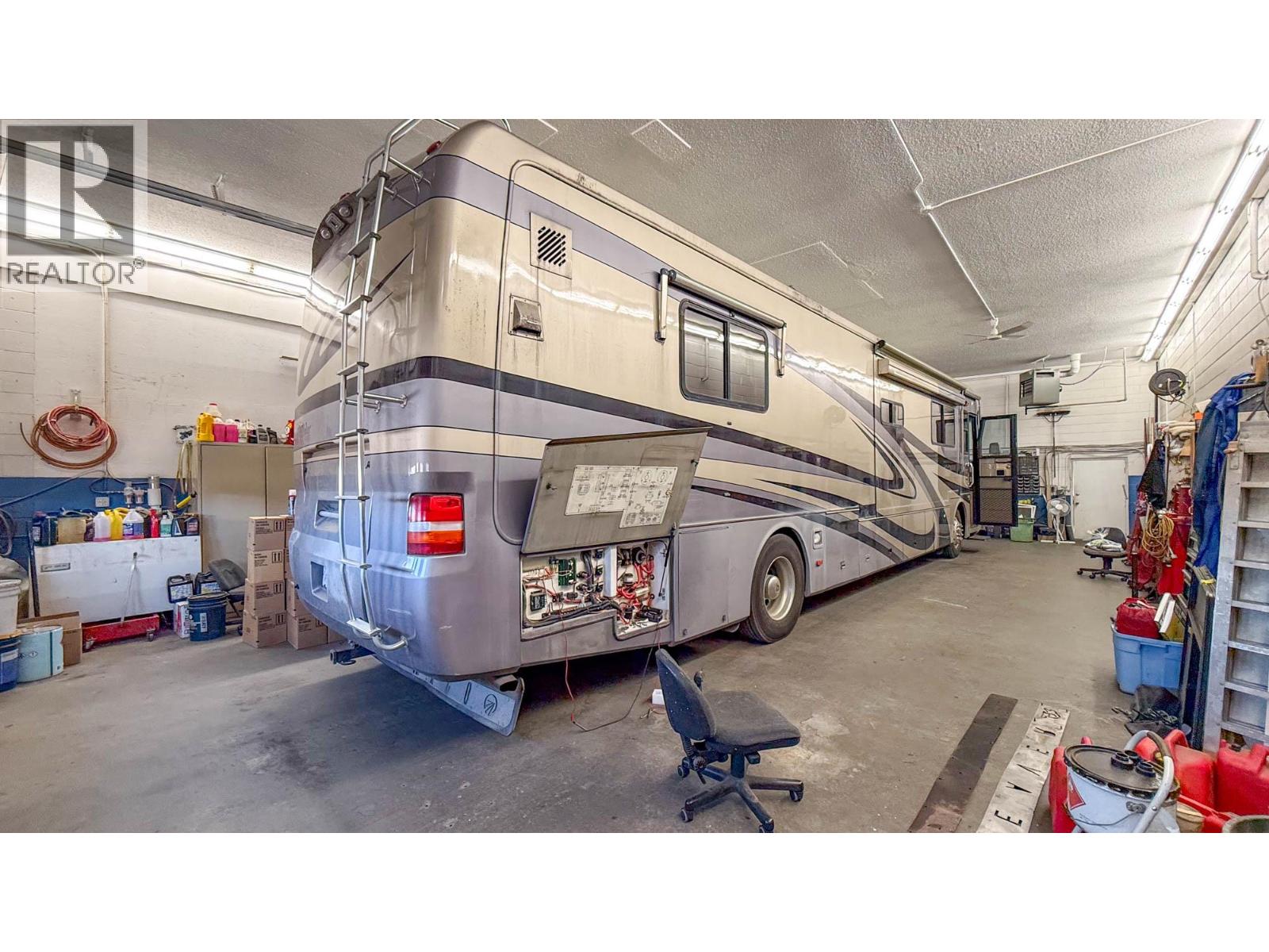 3837 97 Highway N, Kelowna, British Columbia  V1X 5C3 - Photo 43 - 10401199
