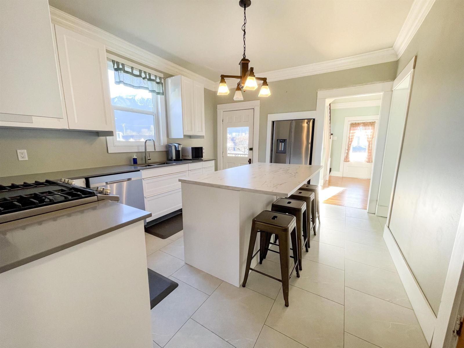 51265 YALE ROAD|Rosedale