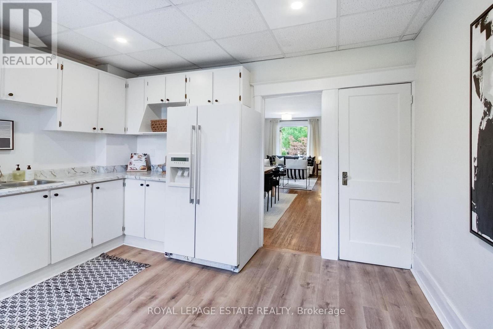 87 Woodmount Avenue, Toronto, Ontario  M4C 3Y1 - Photo 12 - E13841582