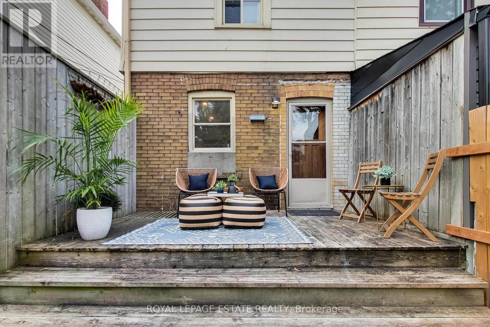 87 Woodmount Avenue, Toronto, Ontario  M4C 3Y1 - Photo 22 - E13841582