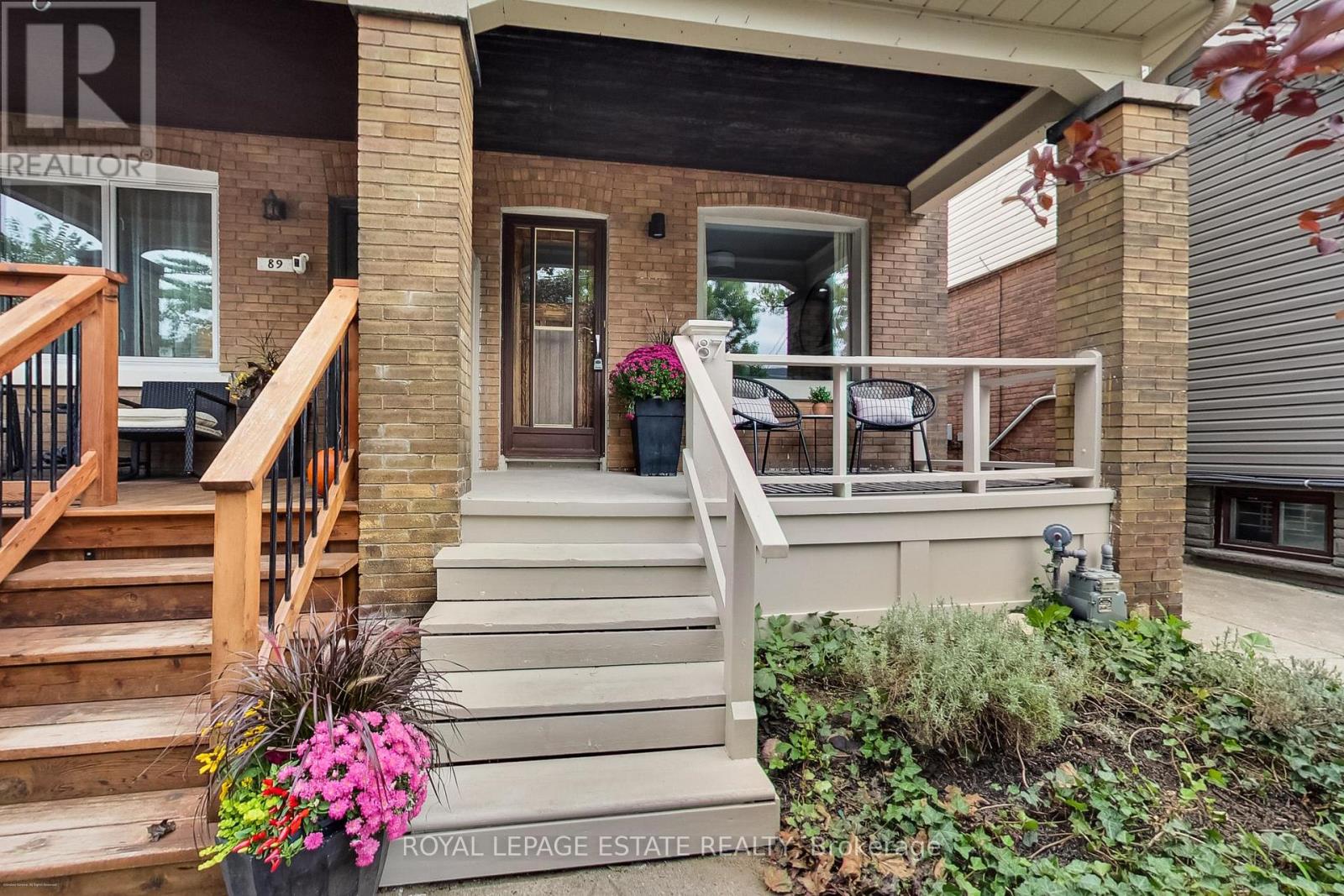 87 Woodmount Avenue, Toronto, Ontario  M4C 3Y1 - Photo 4 - E13841582