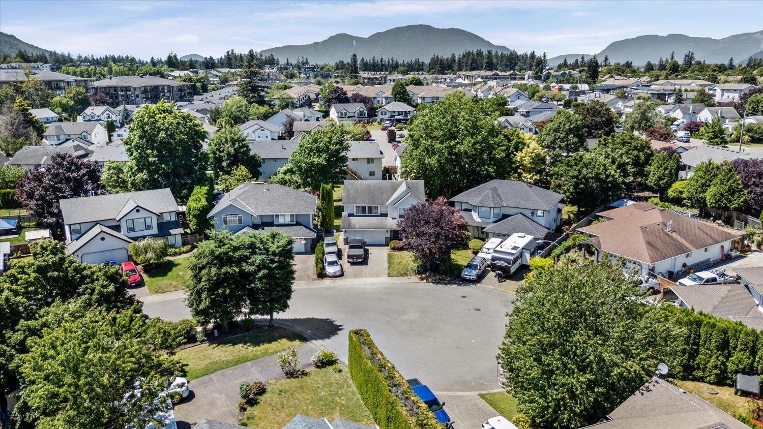 5711 WINCHESTER PLACE|Vedder Crossing
