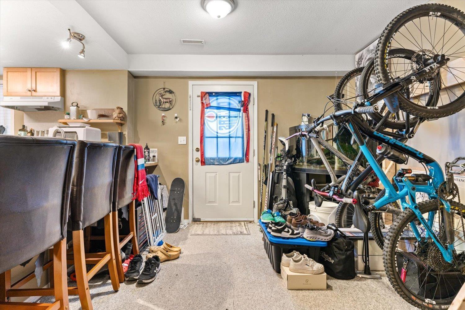 5711 WINCHESTER PLACE|Vedder Crossing