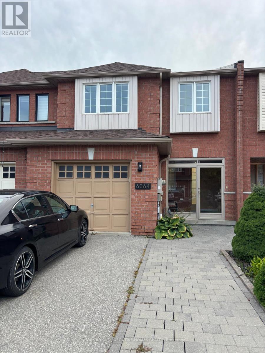 6064 COXSWAIN CRESCENT, Mississauga, Ontario