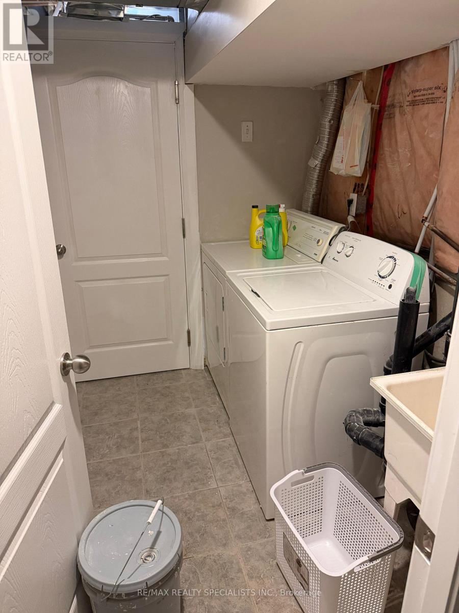 19 Mannel (Basement) Crescent, Brampton, Ontario  L6Y 5E2 - Photo 13 - W13791488
