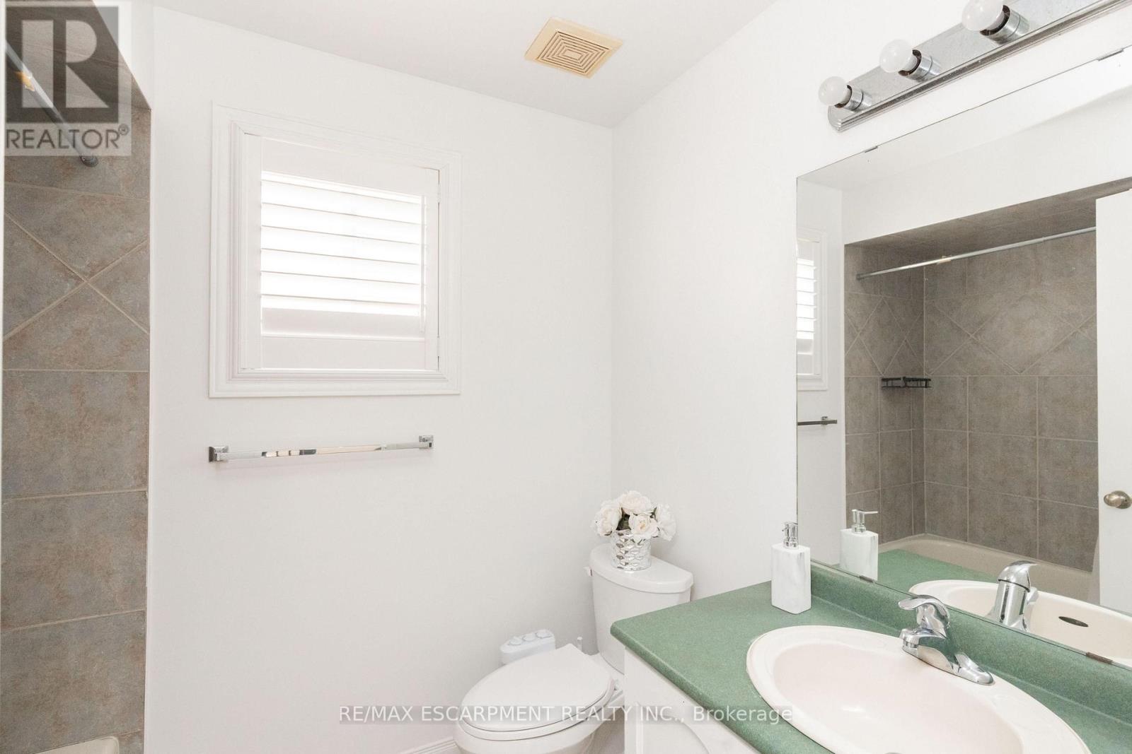 73 Appleblossom Drive, Hamilton, Ontario  L9C 7W3 - Photo 28 - X13841208