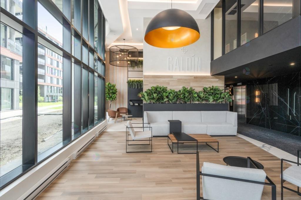 42 Rue du Square-Sir-George-Étienne-Cartier|#304 Montréal (Le Sud-Ouest) Quebec Canada H4C0C6 5