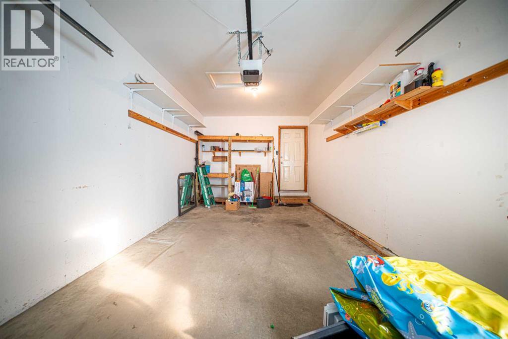 27 Escott Close