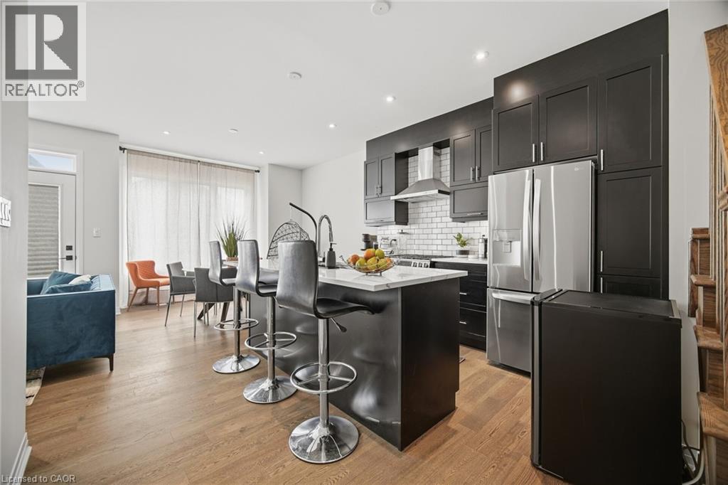 94 Settlers Road E, Oakville, Ontario  L6H 7W5 - Photo 6 - 40867395