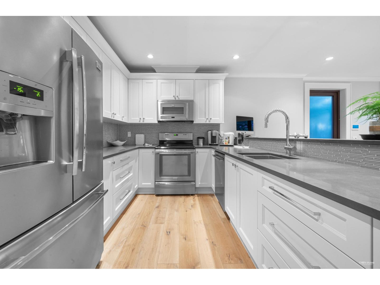 14439 SUNSET LANE