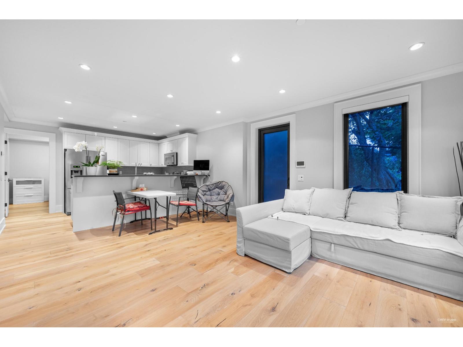 14439 SUNSET LANE