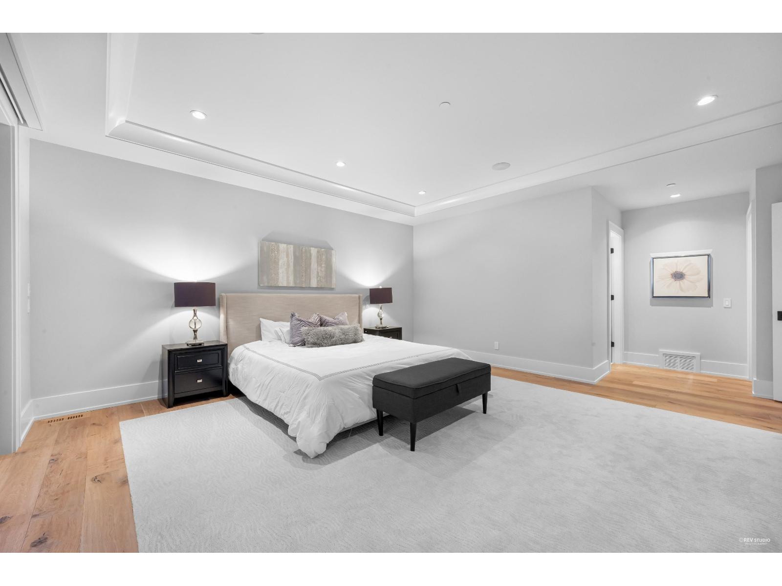 14439 SUNSET LANE