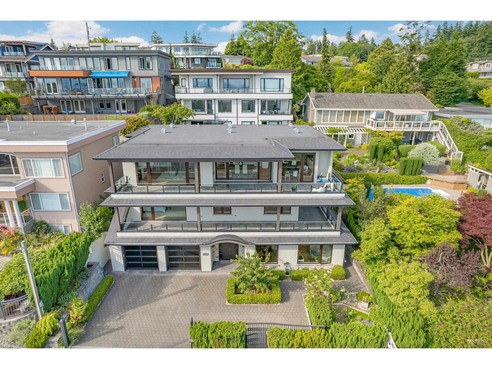 14439 SUNSET LANE