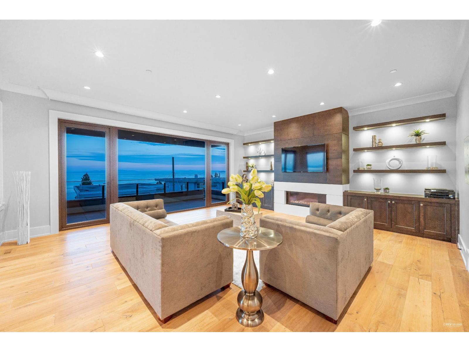 14439 SUNSET LANE