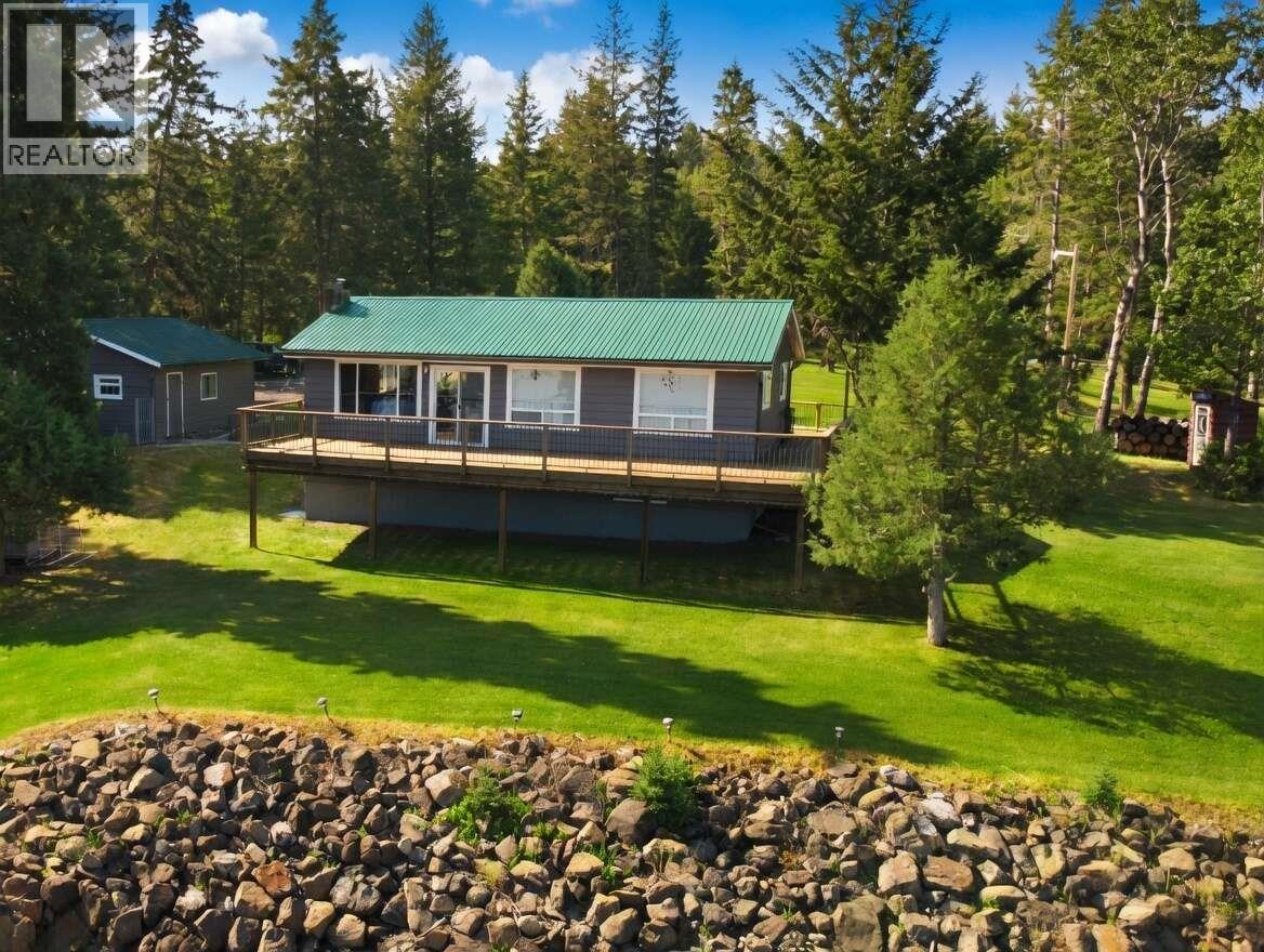 4803 Lakeview Road, Lac La Hache, British Columbia  V0K 1T0 - Photo 2 - R3170799