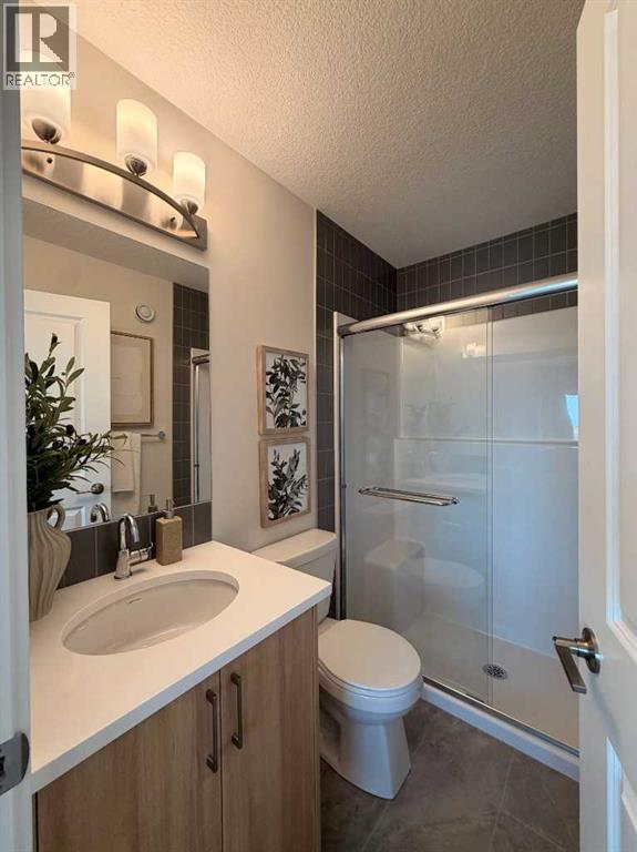 205, 4115 206 Avenue SE