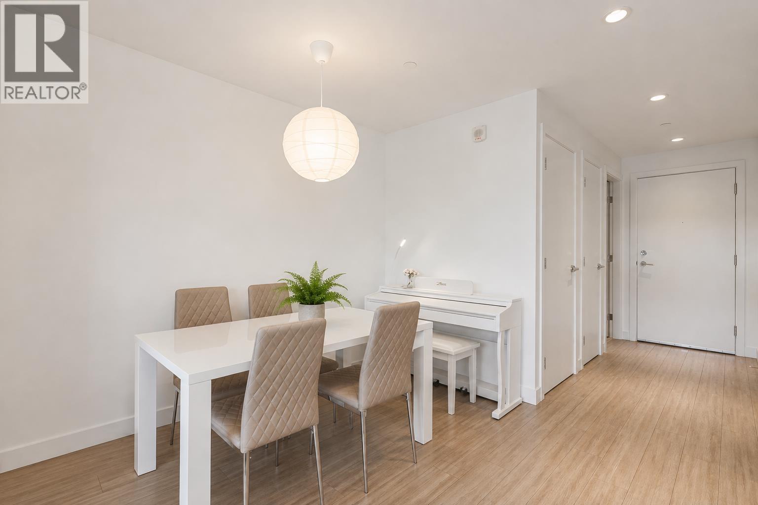 203 747 E 3rd Street, North Vancouver, British Columbia  V7L 1G8 - Photo 8 - R3170749